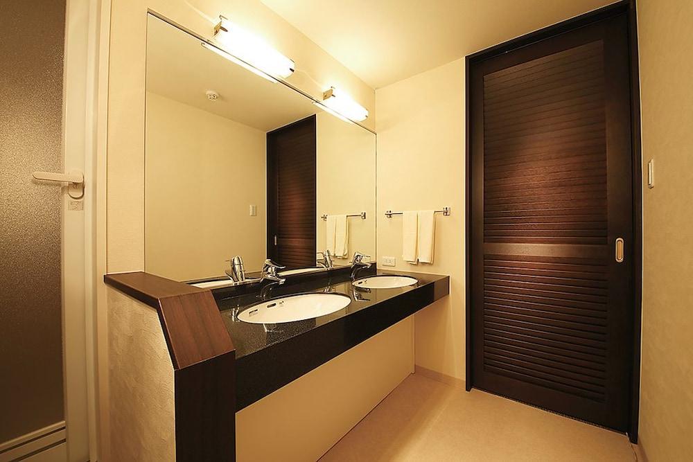 Royal Hotel Noto Shika Exterior photo