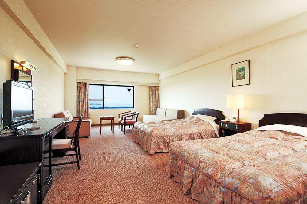 Royal Hotel Noto Shika Exterior photo